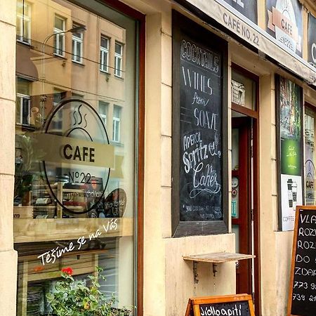 Apartments Cafe No.22 Prague Luaran gambar