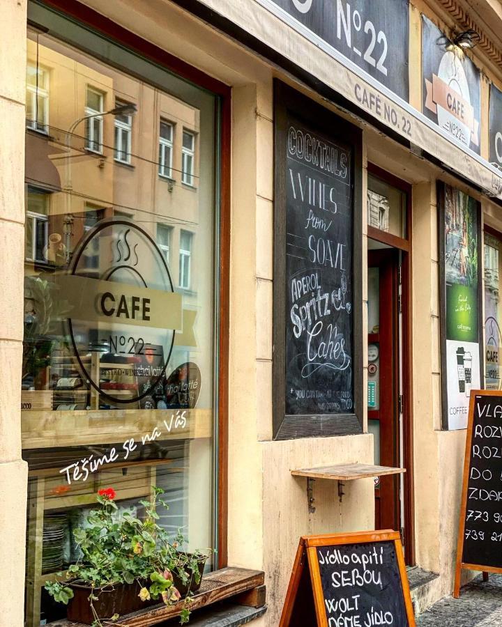 Apartments Cafe No.22 Prague Luaran gambar